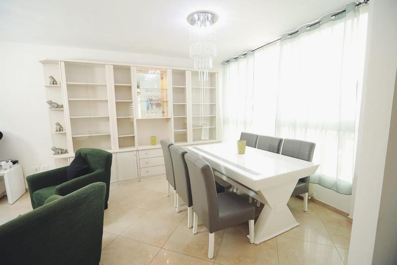 Art Apartment In Mamila - Parking Best Location 2 Jerusalem Exteriör bild